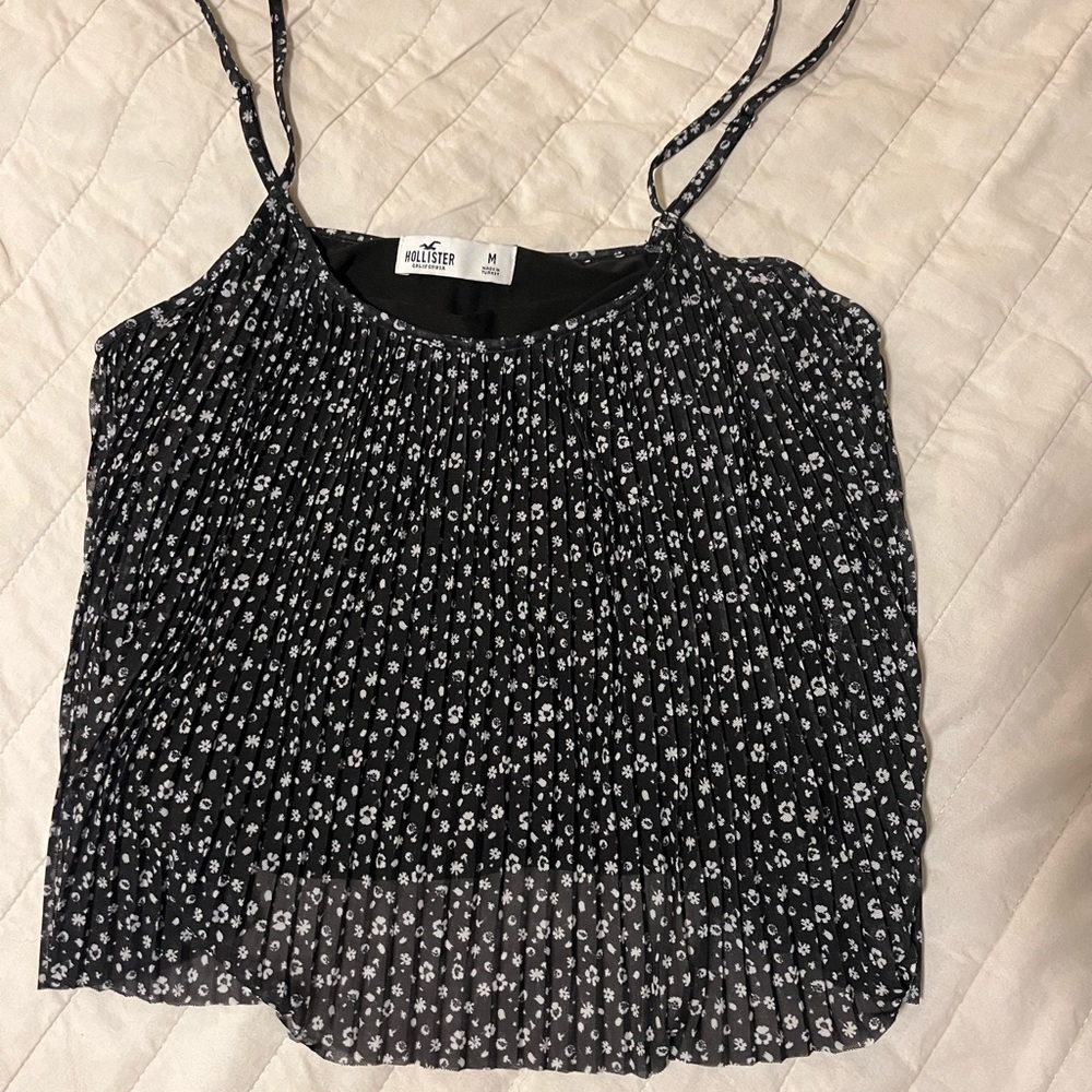 Hollister Crop Top